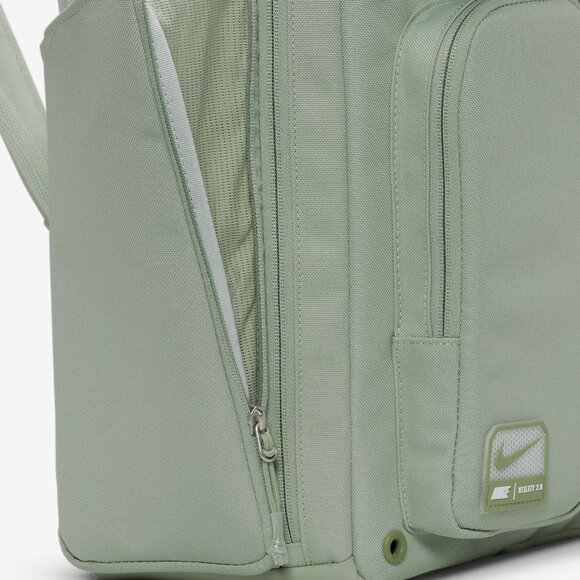 Nike Utility Elite Backpack. Jade Horizon/Oil Green (37L) FN4173-370 - Picture 9 of 13